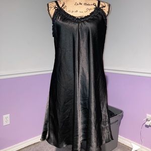 Oscar de la Renta satin gown